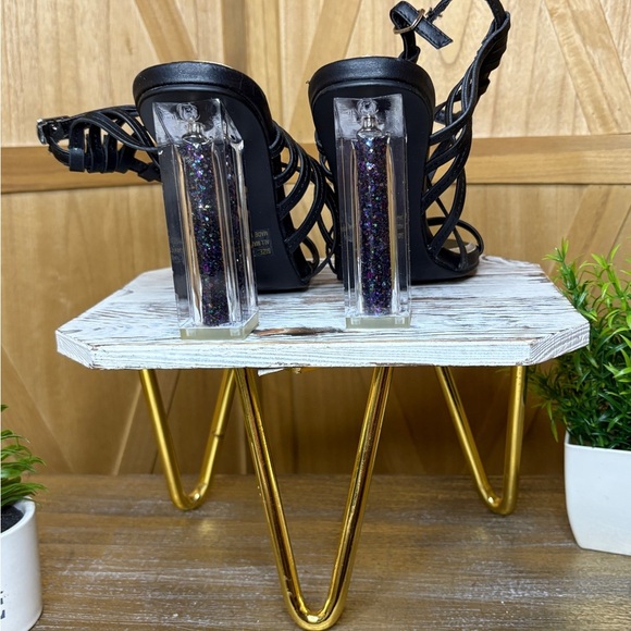 Qupid Women’s Elegant Black Strappy Heels with Glitter Block Heel Size 8 - Picture 5 of 5